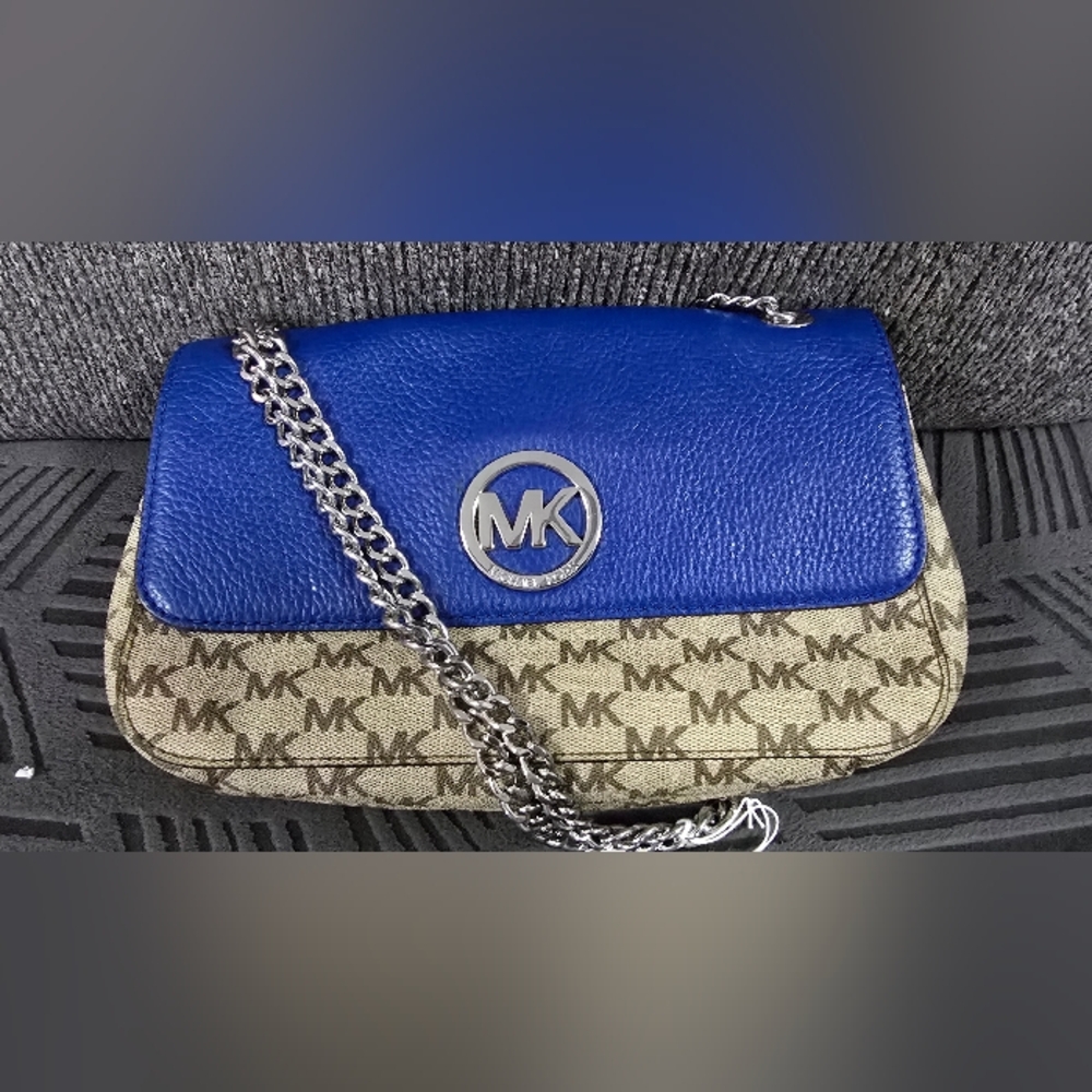 Michael Kors Cobalt Blue Leather & Beige MK Signature Chain Crossbody